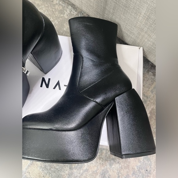 ASOS Platform Boots - Picture 6 of 7